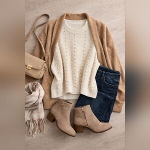 Stradivarius Cream Pearl Embellished Knit Sweater Cozy Fall Neutral Sz Medium